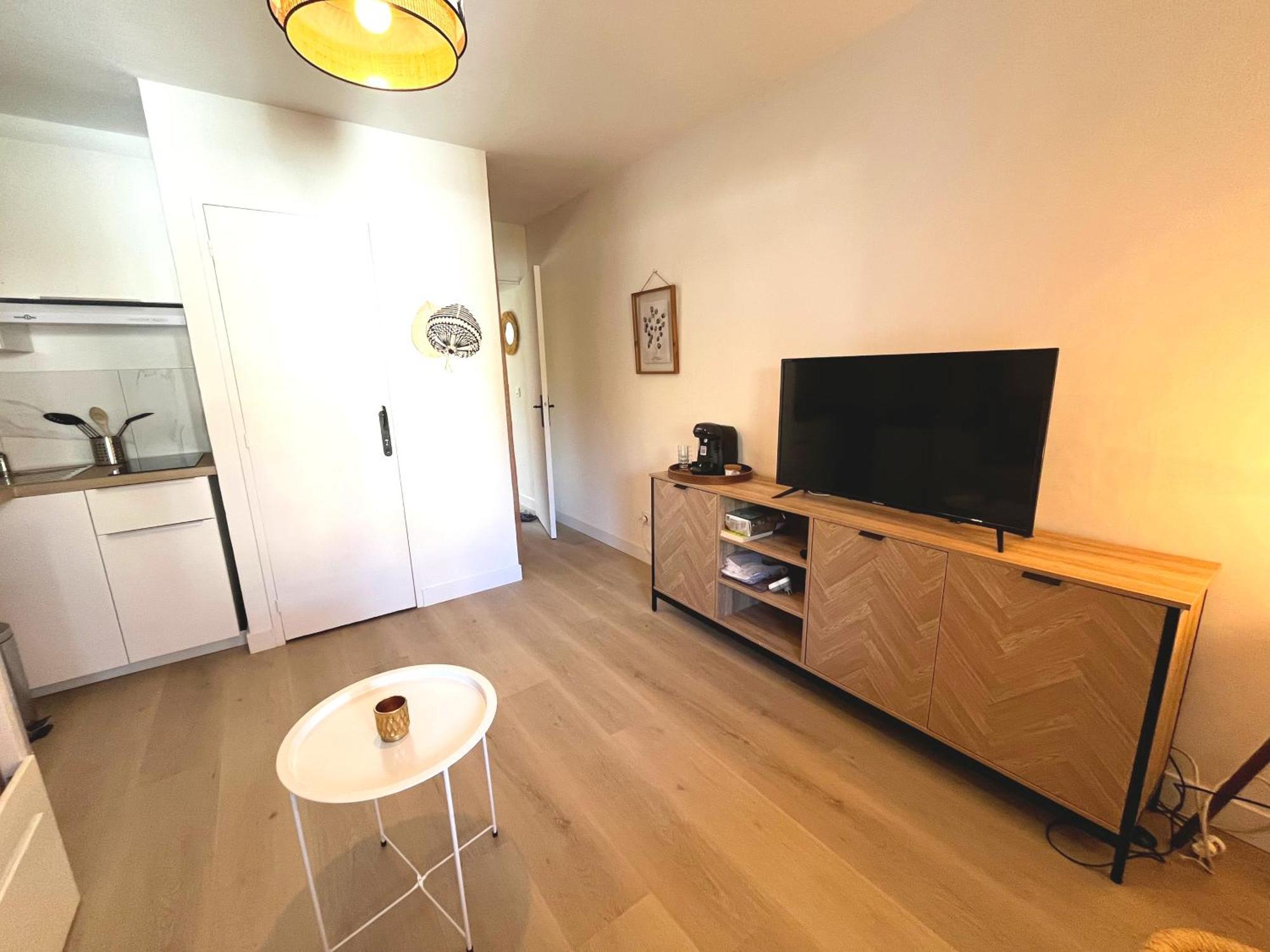 Le Nid Douillet De Jade Apartment